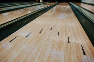 bowling-lane-glenview